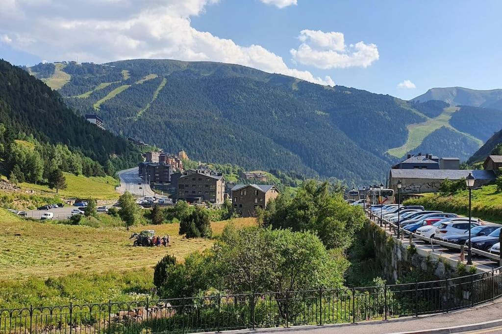 Acollidor Estudi Amb Encant Nordic I Amb Parquing, Al Costat De Grandvalira กานีโญ ภายนอก รูปภาพ