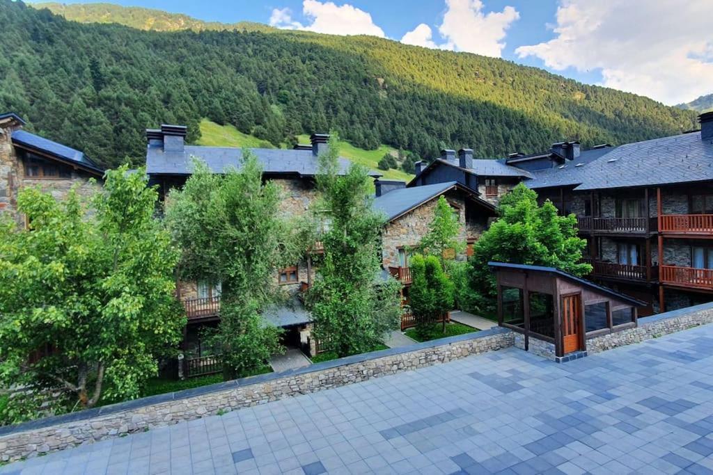 Acollidor Estudi Amb Encant Nordic I Amb Parquing, Al Costat De Grandvalira กานีโญ ภายนอก รูปภาพ